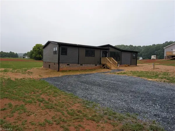 1216 Hawksview Road, Franklinville, NC 27248