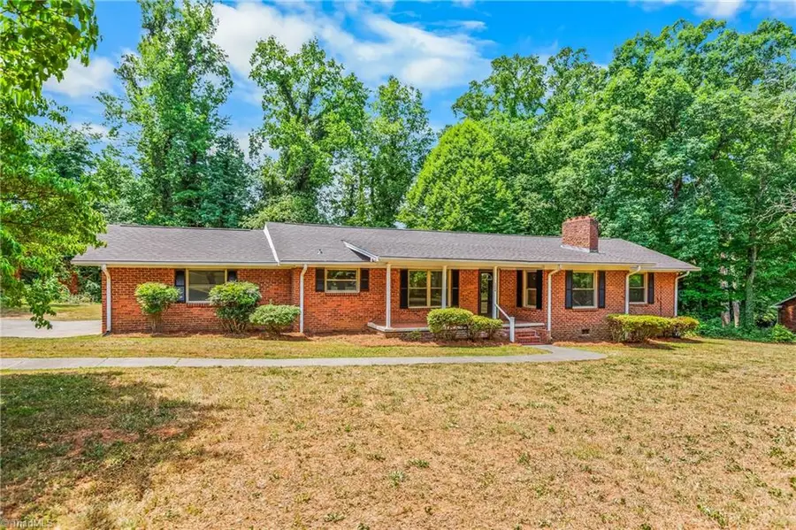 1226 Twin Oak Drive, Winston Salem, NC 27105 - #2