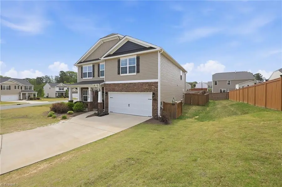 1020 Broadlands Way, Graham, NC 27253 - #2