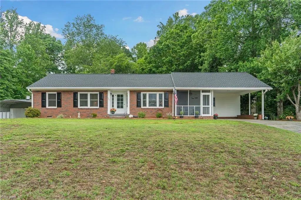 344 Sunset Road, Clemmons, NC 27012 - #1