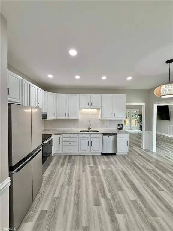 936 George Place Drive, Kernersville, NC 27284 - #2