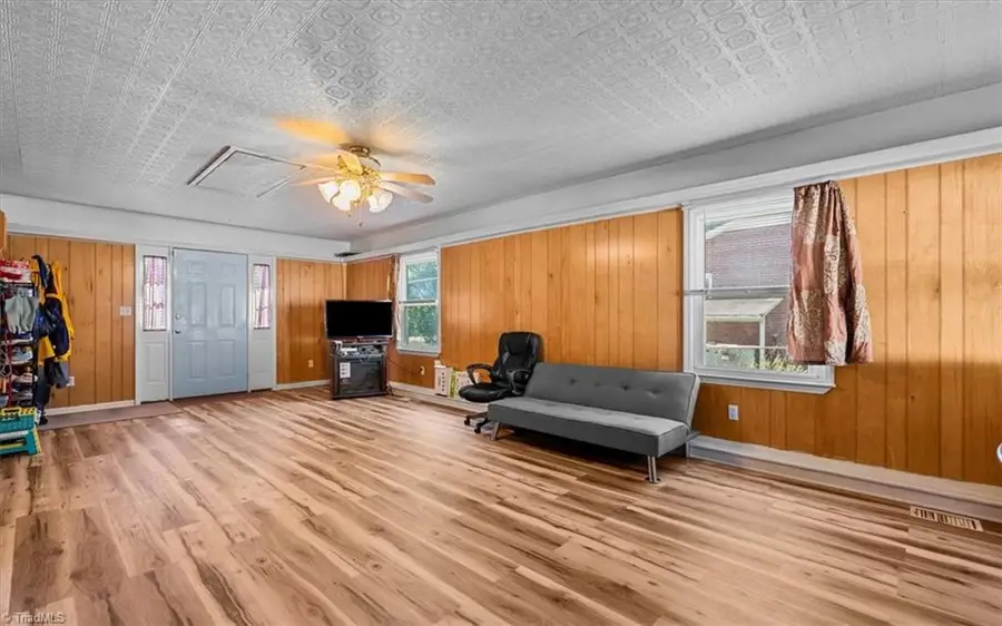 310 Stewart Road, Winston Salem, NC 27107 - #3
