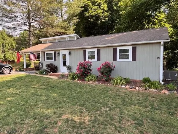6458 Nc Highway 801 S, Mocksville, NC 27028