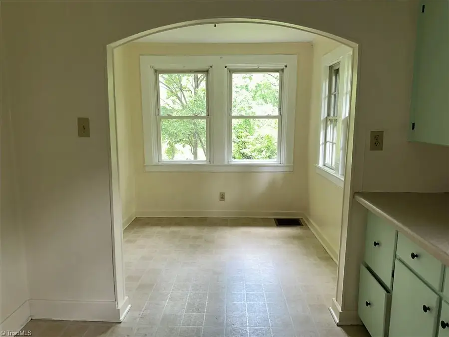 322 Hadley Street, Mount Airy, NC 27030 - #3