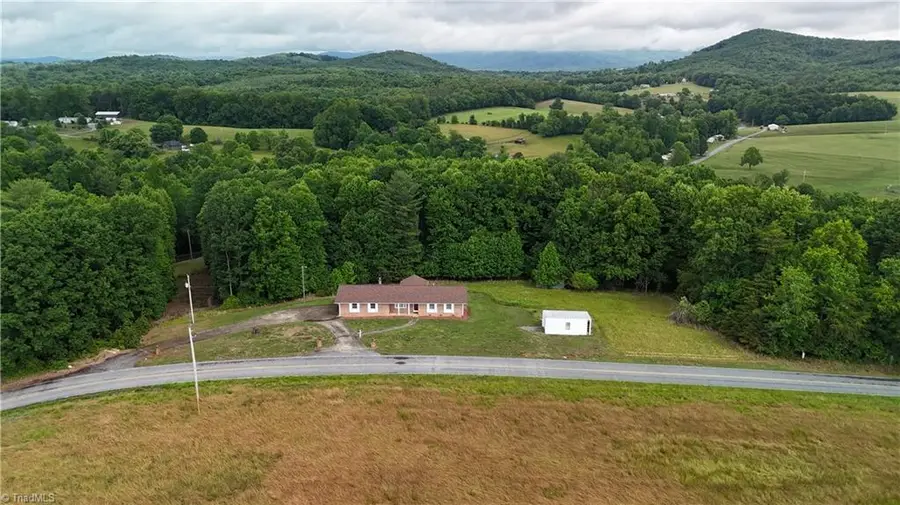 181 Layell Road, Elkin, NC 28621 - #2