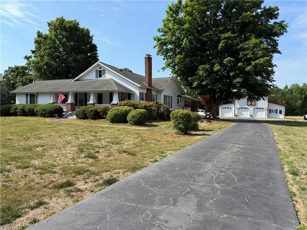 2809 Flint Hill Road, East Bend, NC 27018