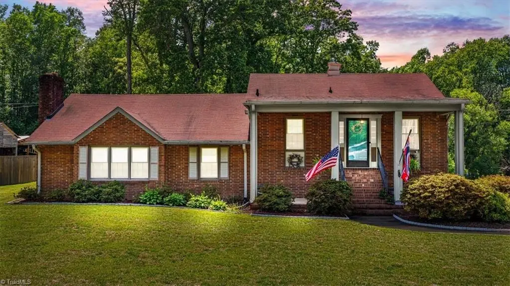 2610 Nc Highway 66 S, Kernersville, NC 27284 - #1