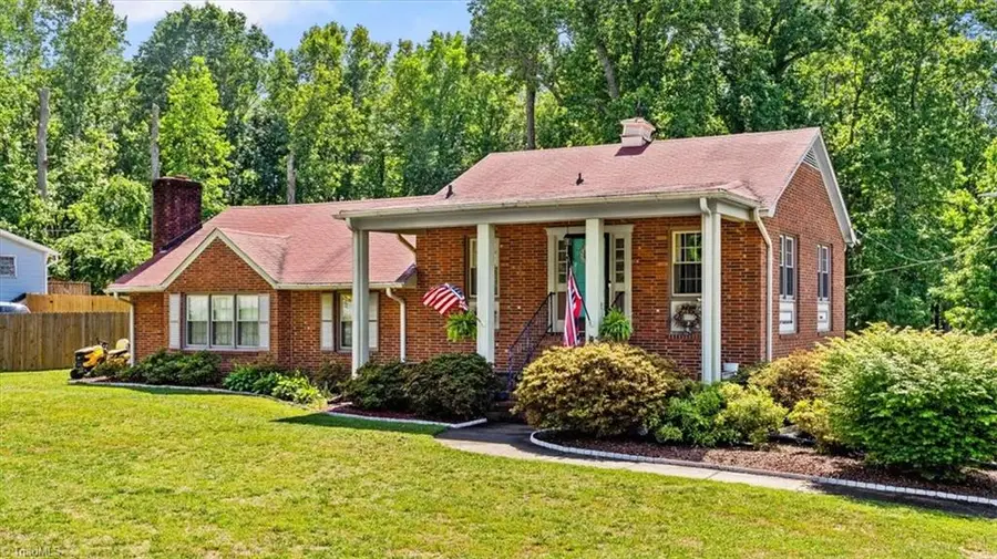 2610 Nc Highway 66 S, Kernersville, NC 27284 - #3