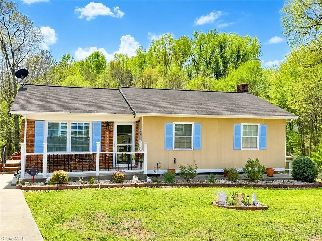 400 Croydon Lane, Winston Salem, NC 27107 - #1