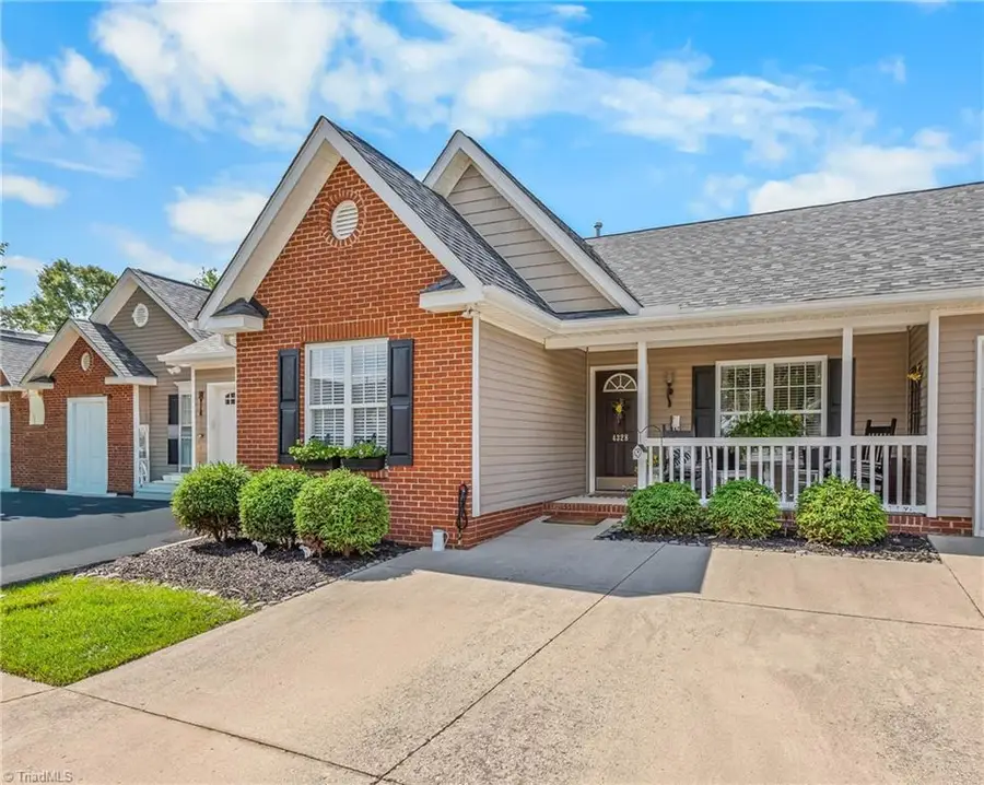 4328 Weatherton Drive, Kernersville, NC 27284 - #2