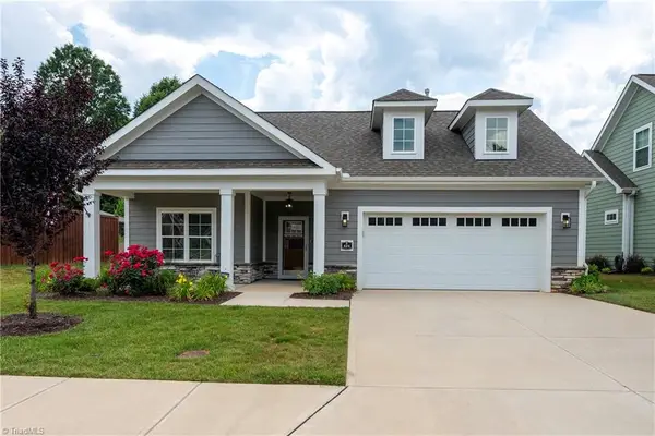 424 Waterton Way, Kernersville, NC 27284