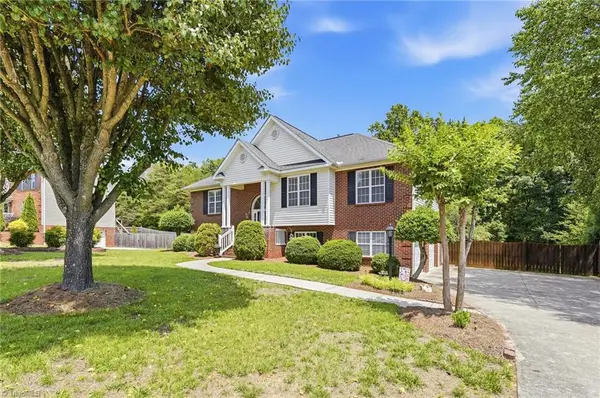 5828 Election Oak Drive, High Point, NC 27265