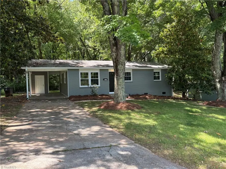 1352 Calvert Drive, Winston Salem, NC 27107 - #2