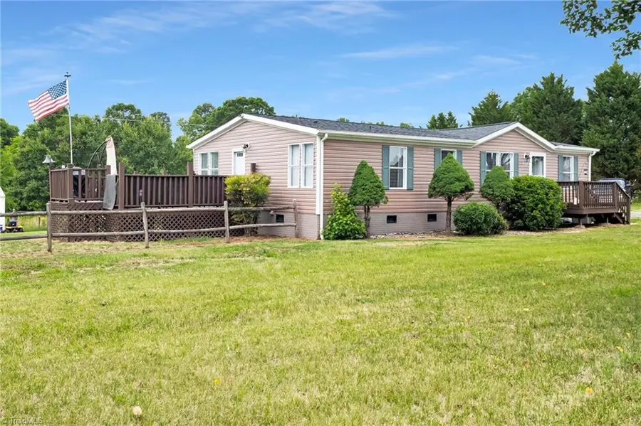 1677 Jennings Road, Olin, NC 28660 - #3