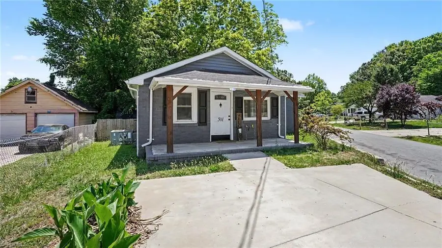 501 Apple Street, Burlington, NC 27217 - #2