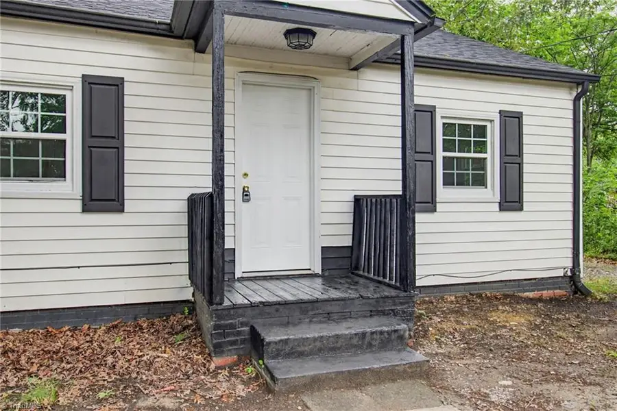 404 Hickory Chapel Road, High Point, NC 27260 - #3