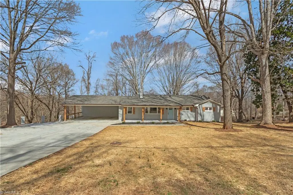 334 Country Lane, Mocksville, NC 27028 - #1