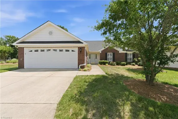 2035 Sweetbay Circle, Burlington, NC 27215