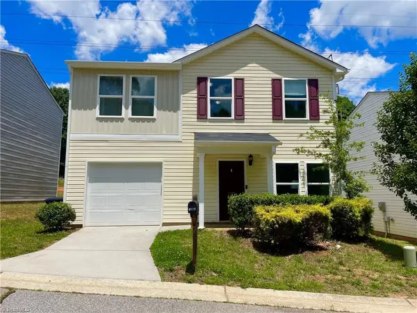 1770 Sandersted Village Circle, Winston-Salem, NC 27103