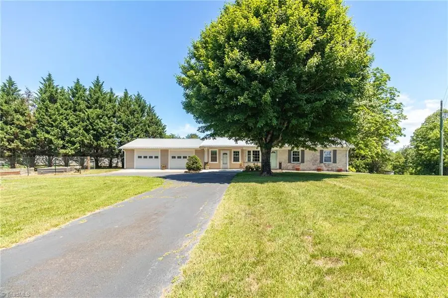 1204 Pilot Power Dam Road, Pilot Mountain, NC 27041 - #2