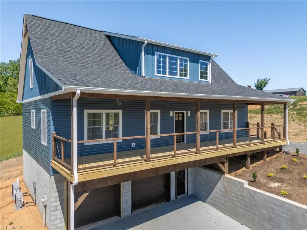 591 Edelweiss Trail, Hillsville, VA 24343 - #1