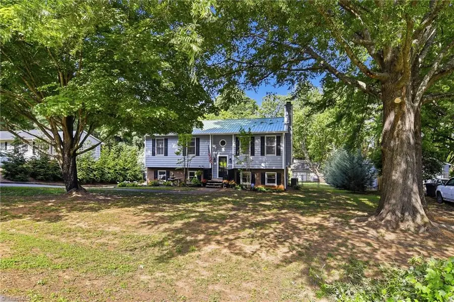 4540 Oakwood Circle, Winston Salem, NC 27106 - #3