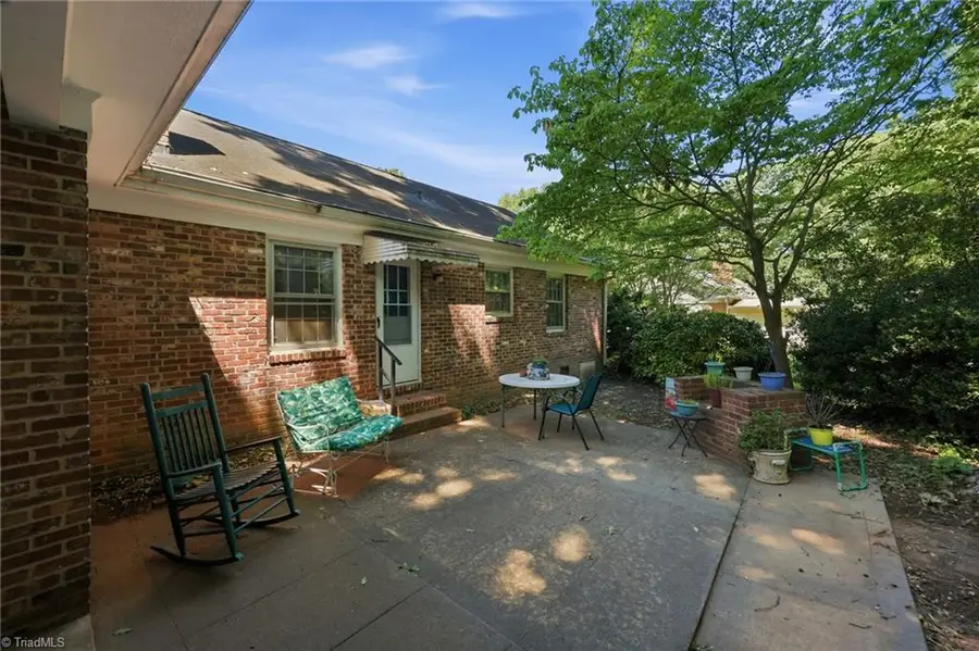 401 White Oaks Drive, Salisbury, NC 28147 - #3