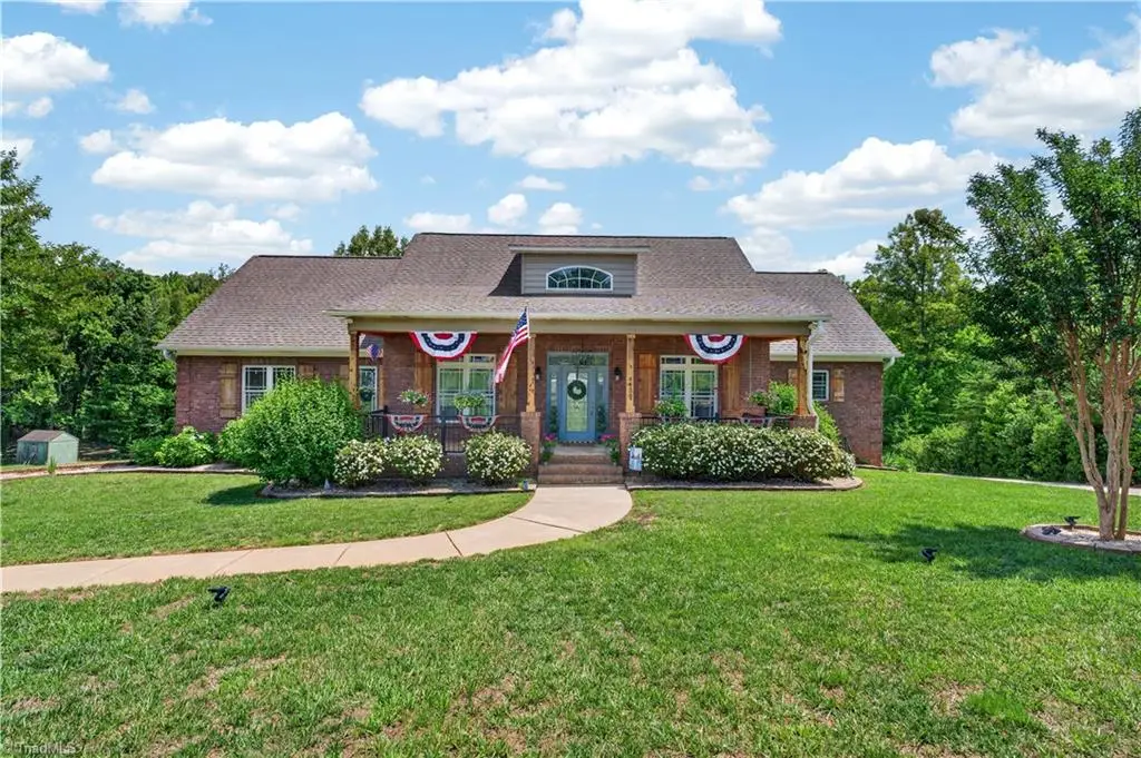 4630 Fern Creek Drive, Tobaccoville, NC 27050 - #1