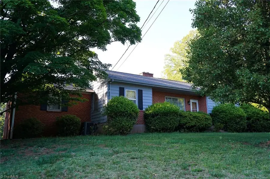 906 Childress Drive, Martinsville, VA 24112 - #3