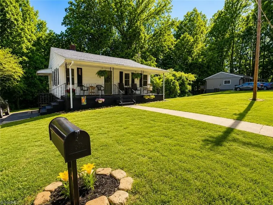 158 Wisconsin Avenue, Elkin, NC 28621 - #2
