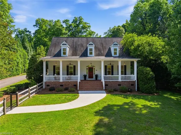 891 Somerset Drive, Winston-Salem, NC 27103