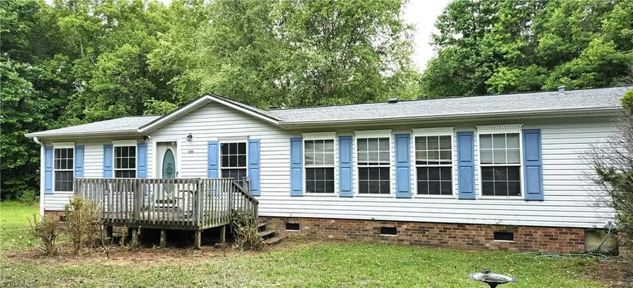 1252 Wagon Wheel Road, Reidsville, NC 27320 - #2