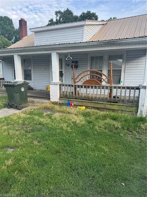 211 Broad Street, Thomasville, NC 27360 - #1