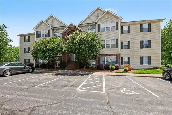 125 James Road, High Point, NC 27265