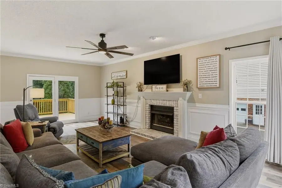 1733 Abbottsford Drive, Kernersville, NC 27284 - #2