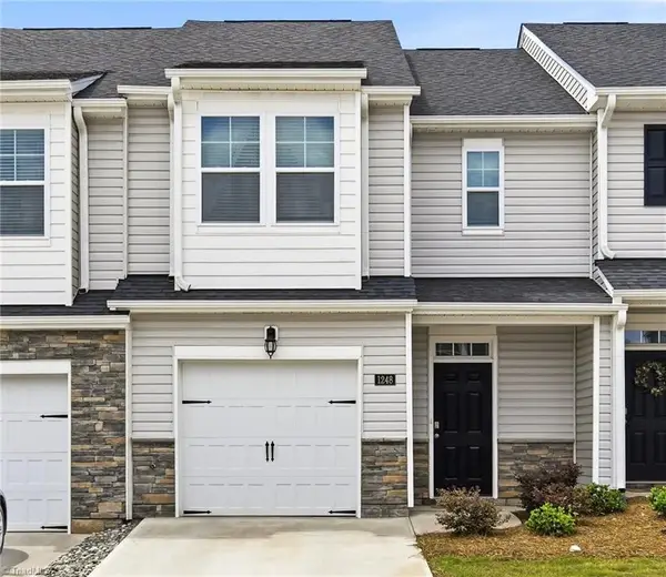 1248 Evelynnview Lane, Kernersville, NC 27284