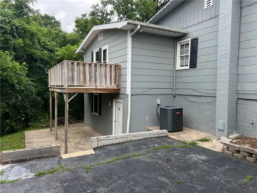 146 Westwood Lane, Elkin, NC 28621 - #3