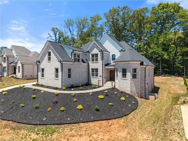 5477 Meadowlark Court, Winston-Salem, NC 27106