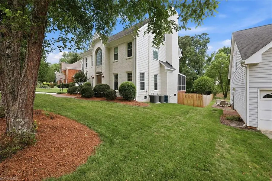 307 Overman Street, Greensboro, NC 27410 - #2