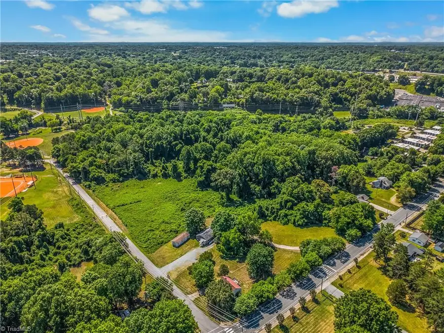 1035 Hutton Street, Winston Salem, NC 27103 - #3
