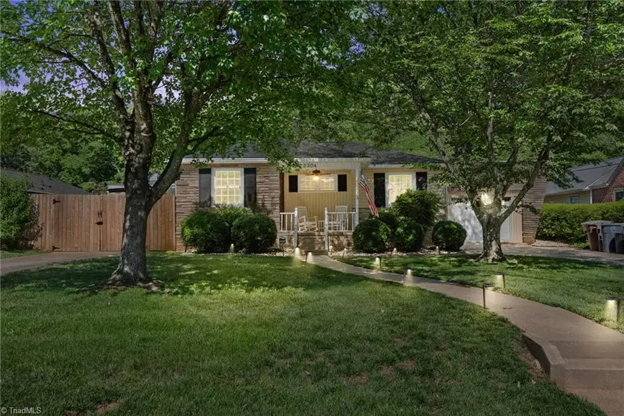 2304 Fairfield Avenue, Greensboro, NC 27408 - #2