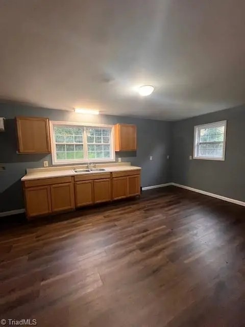 347 Foster Street, Burlington, NC 27217 - #1