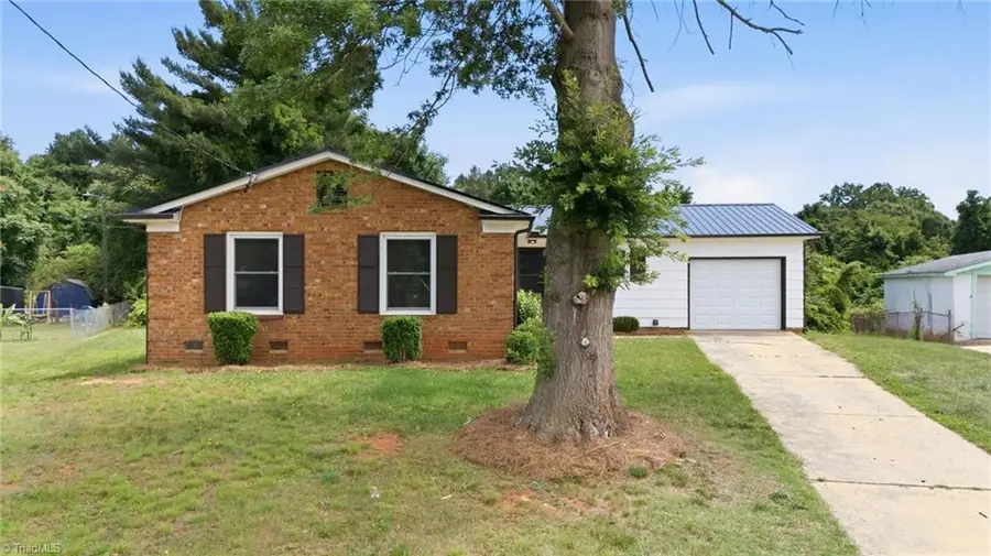 1031 Shea Court, Winston Salem, NC 27107 - #2