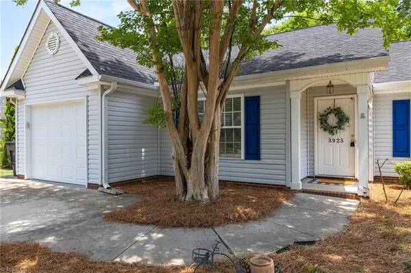 3925 Hickswood Forest Court, High Point, NC 27265