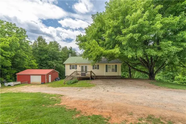 307 Water Trail, Mount Airy, NC 27030
