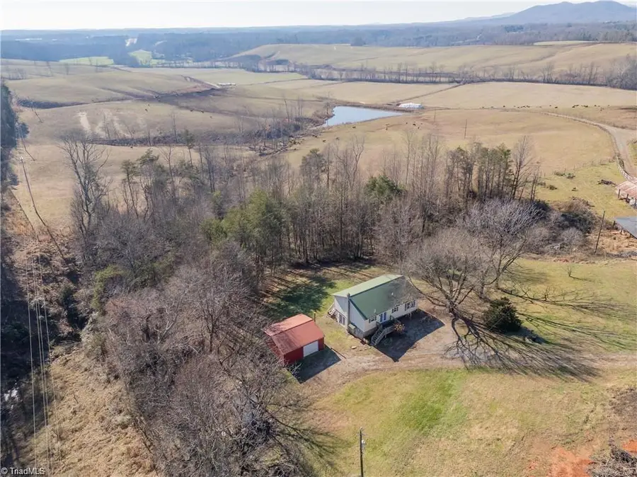 307 Water Trail, Mount Airy, NC 27030 - #2