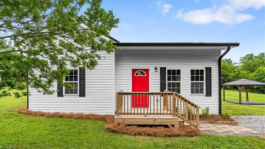 354 Anderson Street, Denton, NC 27239 - #1