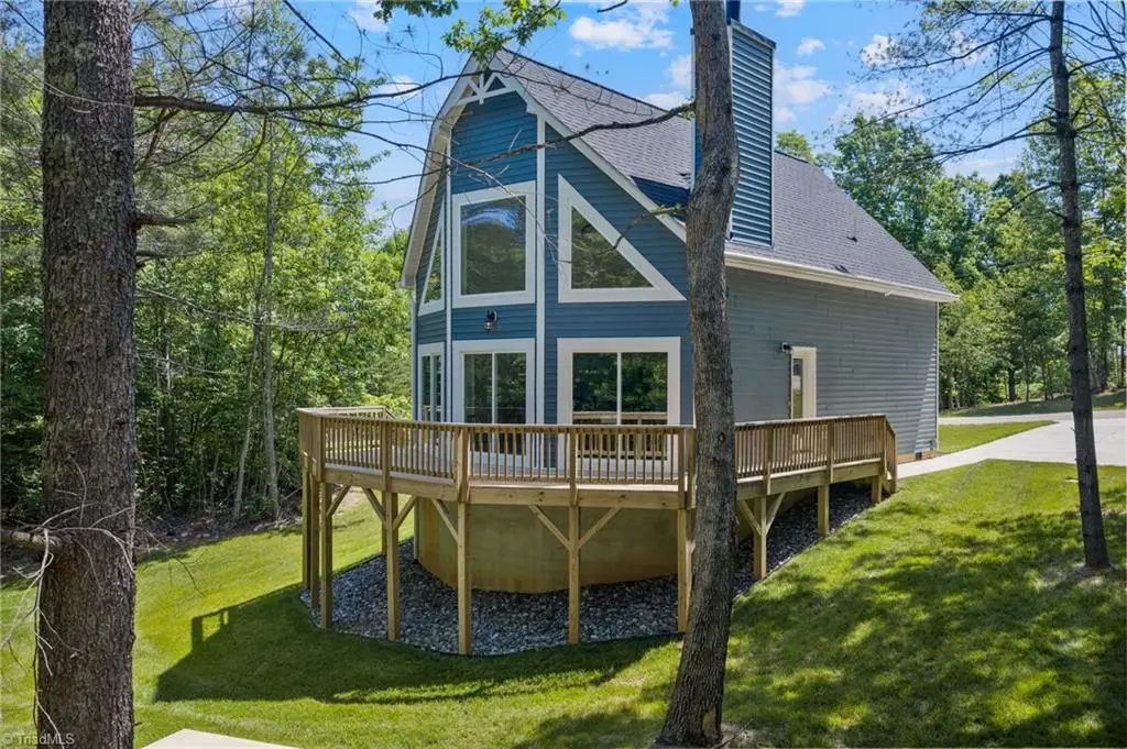 686 Sweetwater Road, Boomer, NC 28606 - #1