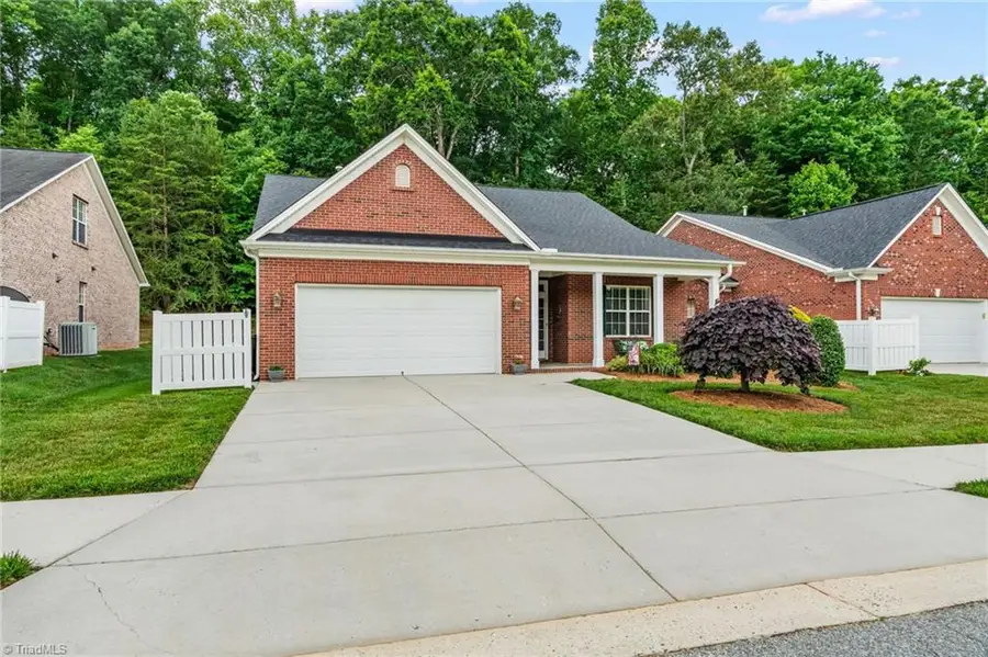 130 Heritage Hill Drive, Jamestown, NC 27282 - #2