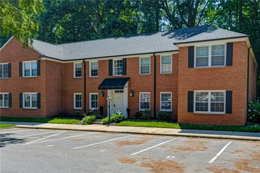 341 Hanover Arms Court #B, Winston Salem, NC 27104 - #2